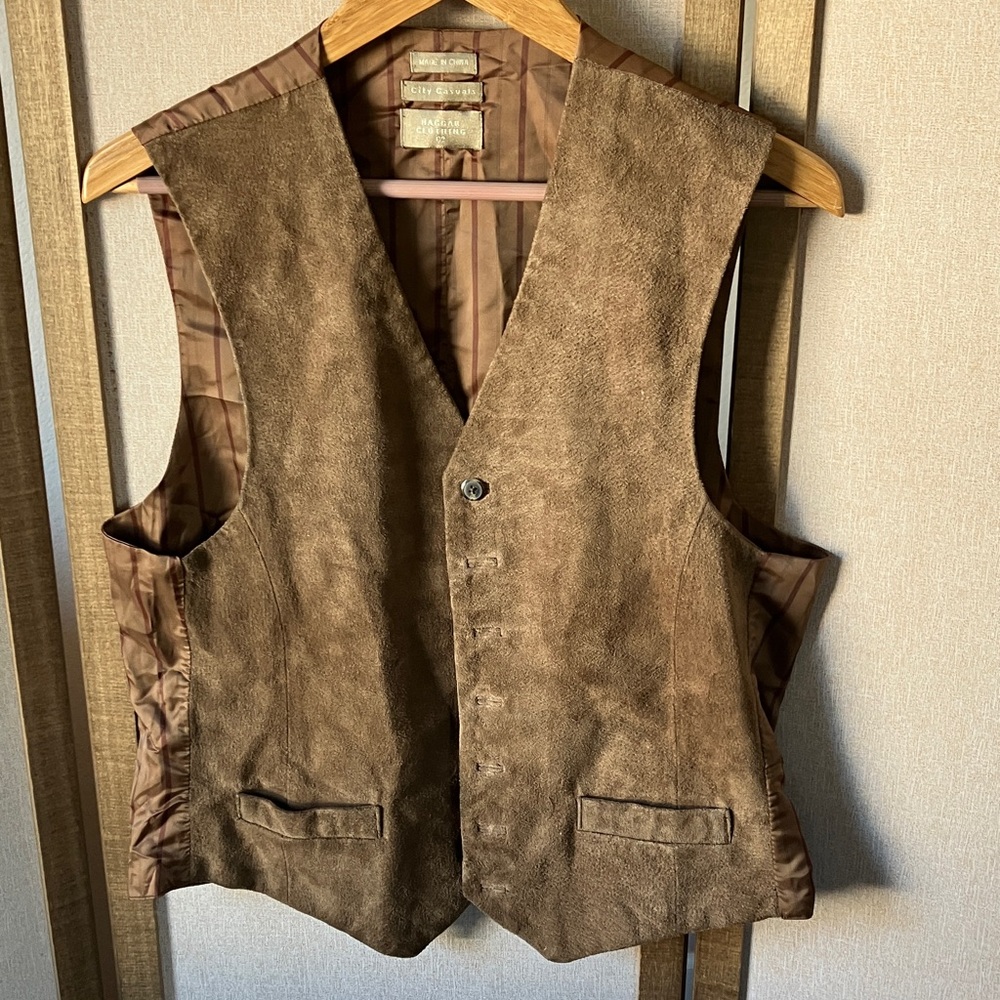 FINAL MARKDOWN Haggar Brown suede front vest 38